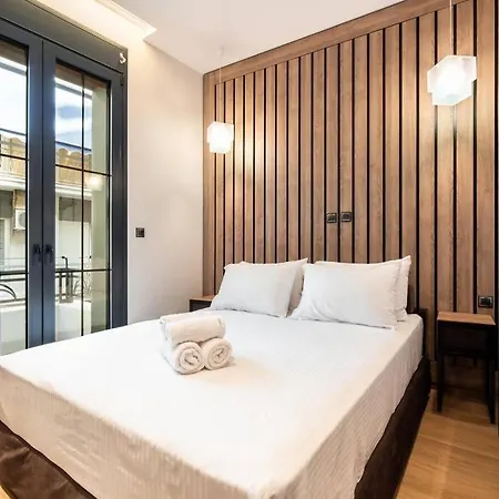 Apartment Bauhaus Luxury Suites 103 8' To Panepistimio Metro Athens
