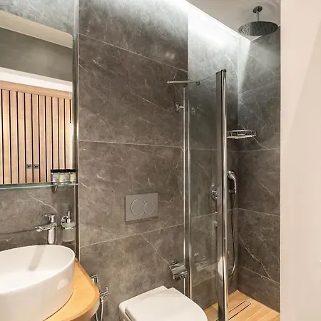 Apartment Bauhaus Luxury Suites 103 8' To Panepistimio Metro *